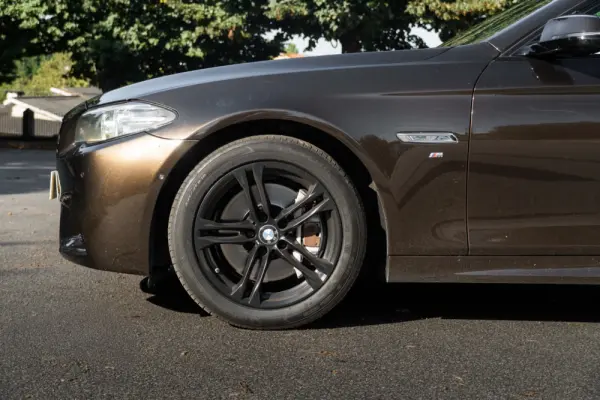 BMW 525 d Pack M Auto 35