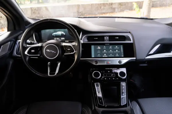 Jaguar I-Pace EV400 AWD HSE 10