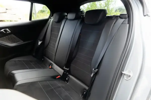 BMW 116 Pack Desportivo M 9