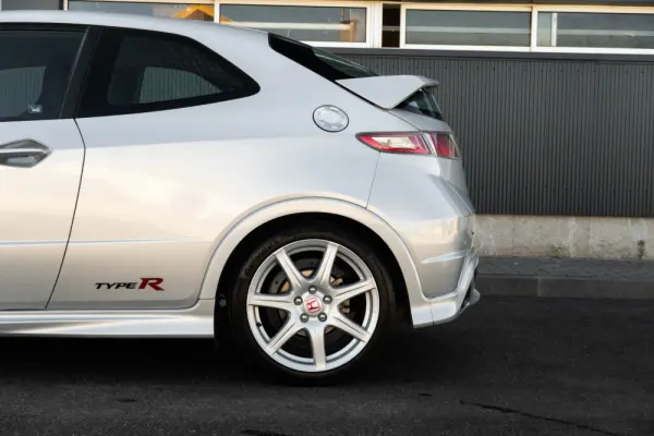 Honda Civic 2.0 Type-R 28