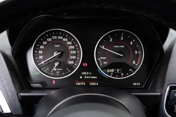 BMW 116 d Pack M Auto 13