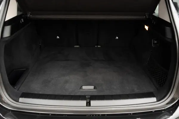 BMW X1 16 d sDrive Advantage 44