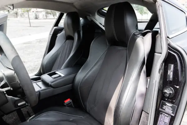 Aston Martin Vantage Coupe Sportshift 8