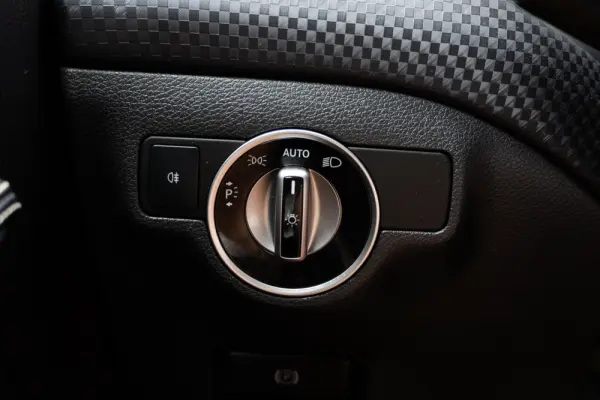 Mercedes-Benz A 180 d Style Plus Aut. 51