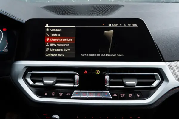 BMW 320 d Pack Desportivo M Auto 16