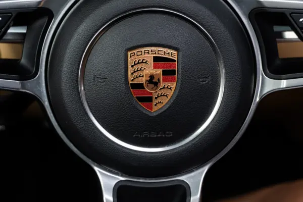Porsche Macan PDK 11