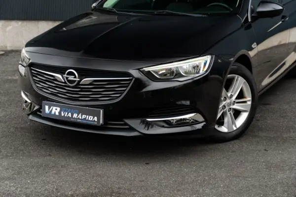 Opel Insignia Sports Tourer 1.6 CDTi Business Edition 19