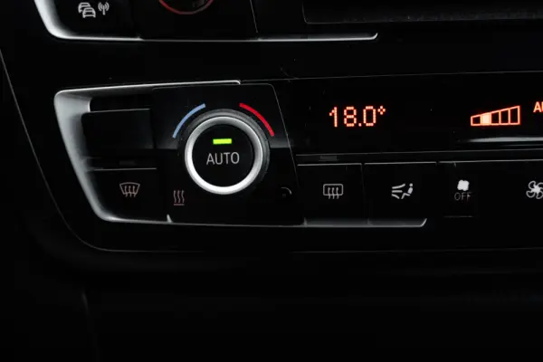 BMW 318 d Auto Line Sport 22