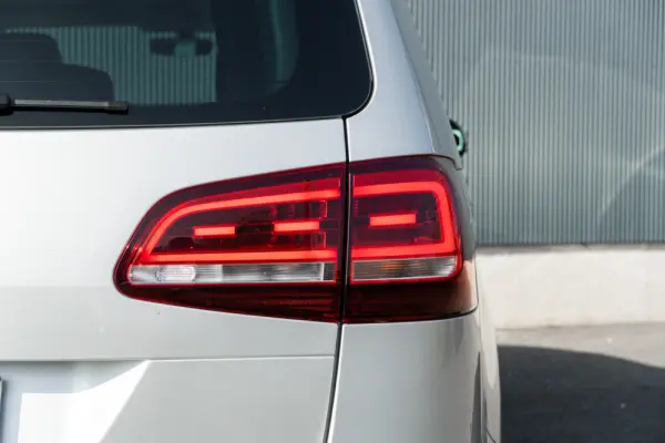 Volkswagen Sharan 2.0 TDI Highline 32