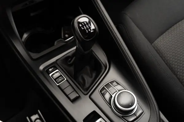 BMW X1 16 d sDrive Advantage 22