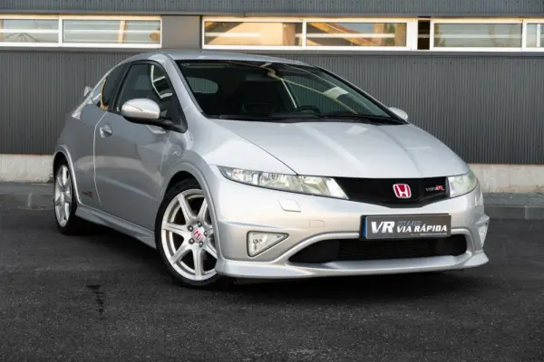 Honda Civic 2.0 Type-R 3