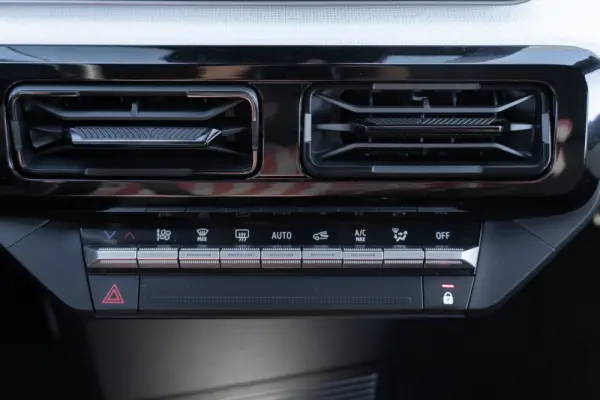 Renault 5 E-Tech 40 kWh Evolution Autonomia Urbana 17