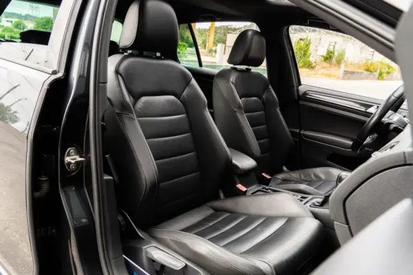 Volkswagen Golf 2.0 TDi GTD DSG 23