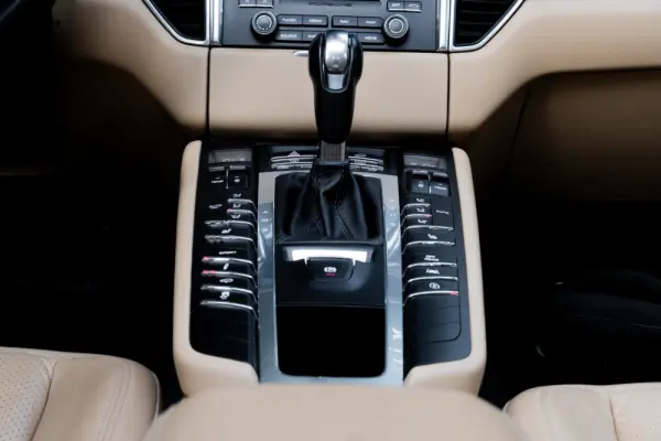 Porsche Macan PDK 20