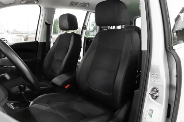 Volkswagen Sharan 2.0 TDI Highline 8