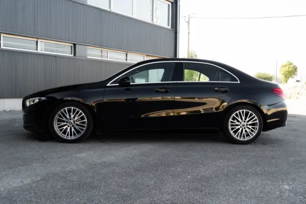Mercedes-Benz A 180 Limousine d Progressive Aut. 37