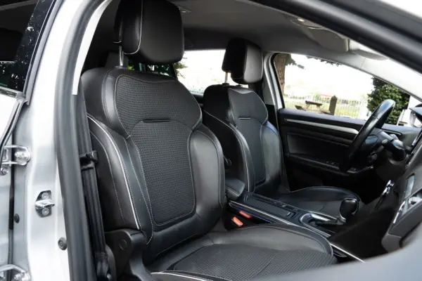 Renault Mégane Sport Tourer 1.3 TCe Bose Edition EDC 8