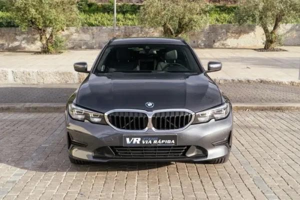 BMW 320 2