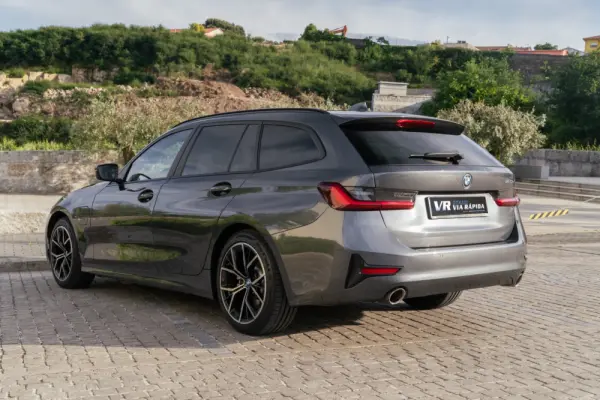 BMW 320 6