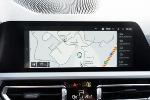 BMW 320 15