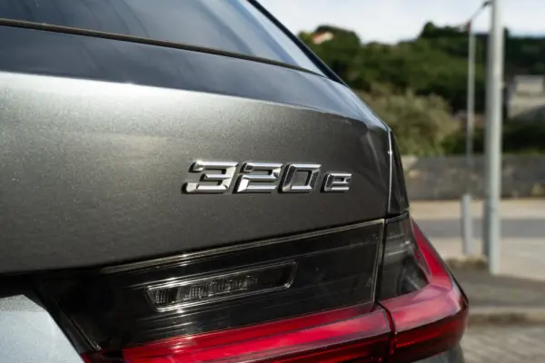 BMW 320 57