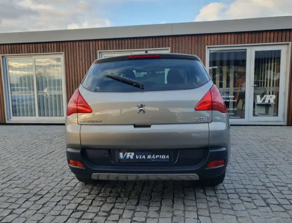 Peugeot 3008 1.6 HDi Sport 5
