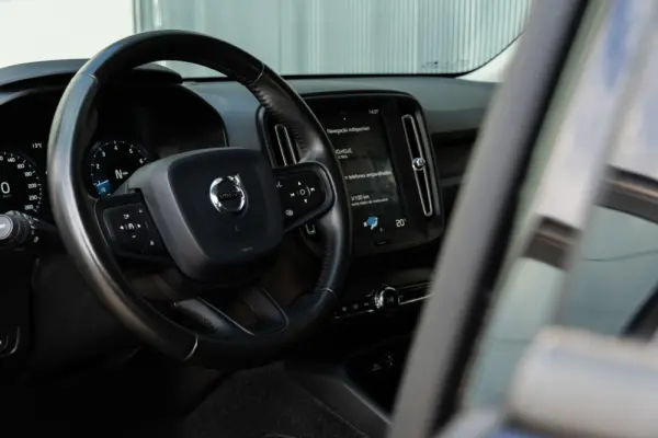 Volvo XC 40 1.5 T3 Tech Edition 7