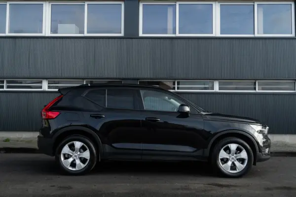 Volvo XC 40 1.5 T3 Tech Edition 18