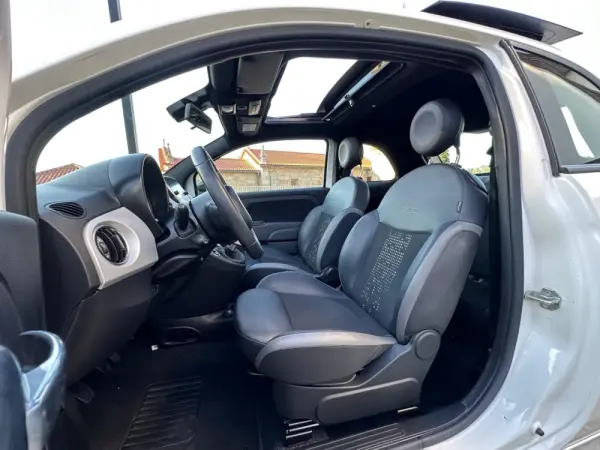 Fiat 500 1.0 Hybrid Connect 8