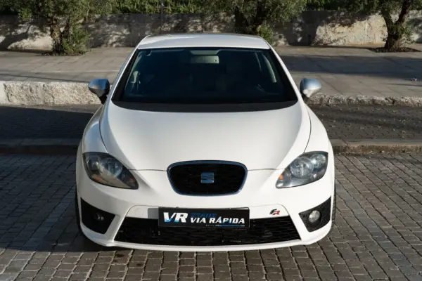 SEAT Leon 2.0 TDI FR DPF 2