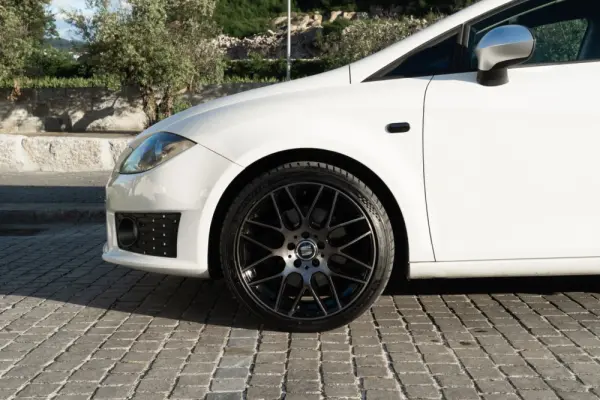 SEAT Leon 2.0 TDI FR DPF 39