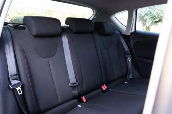 SEAT Leon 2.0 TDI FR DPF 46