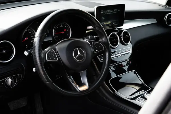 Mercedes-Benz GLC 250 d 4-Matic 7