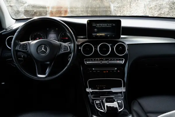 Mercedes-Benz GLC 250 d 4-Matic 10