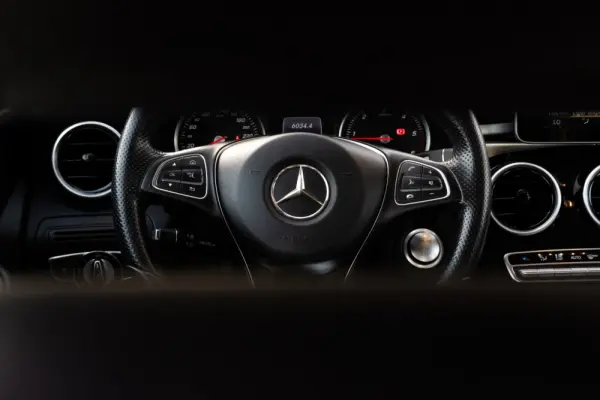 Mercedes-Benz GLC 250 d 4-Matic 11
