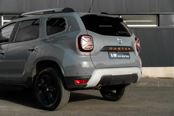 Dacia Duster 1.0 TCe Prestige 33