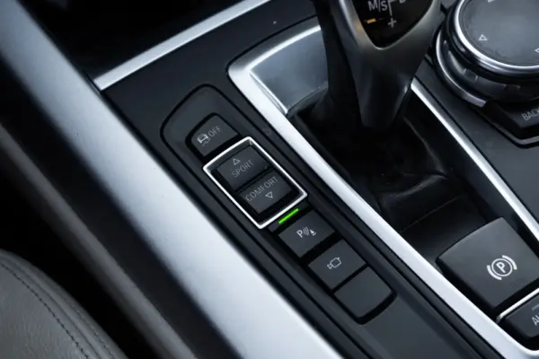 BMW X5 25 d sDrive Comfort 7L 31