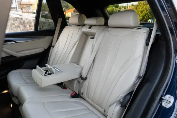 BMW X5 25 d sDrive Comfort 7L 36