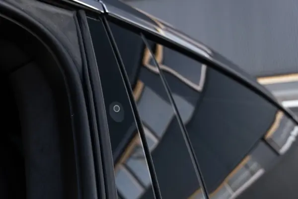 Tesla Model X 36
