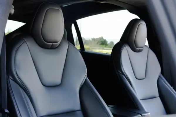 Tesla Model X 45