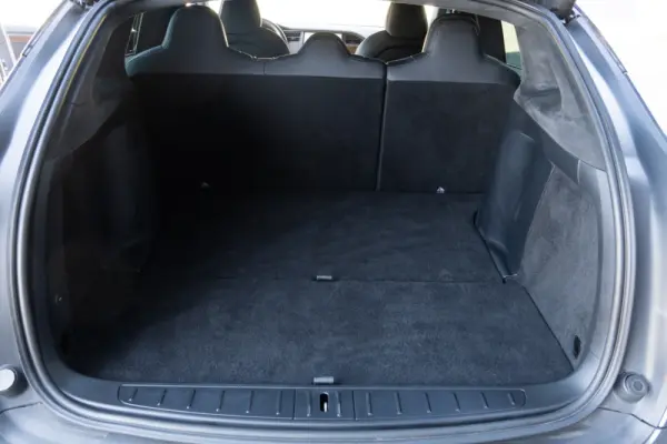 Tesla Model X 54