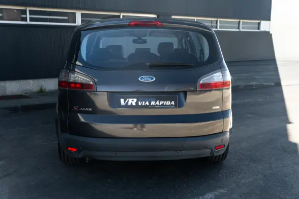 Ford S-Max 1.8 TDCi Titanium 7L 6