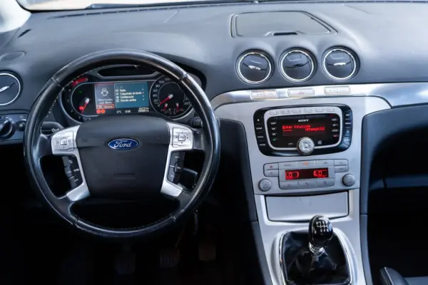Ford S-Max 1.8 TDCi Titanium 7L 7
