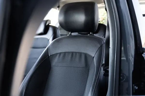 Ford S-Max 1.8 TDCi Titanium 7L 8