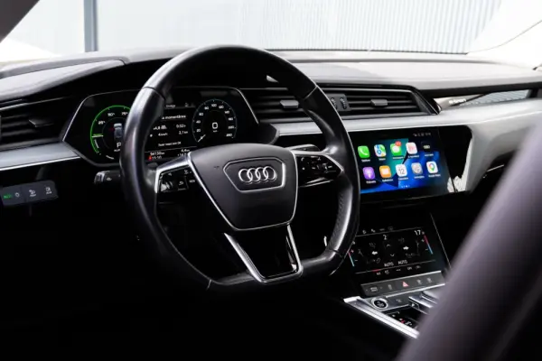 Audi e-tron Sportback 55 quattro advanced 7