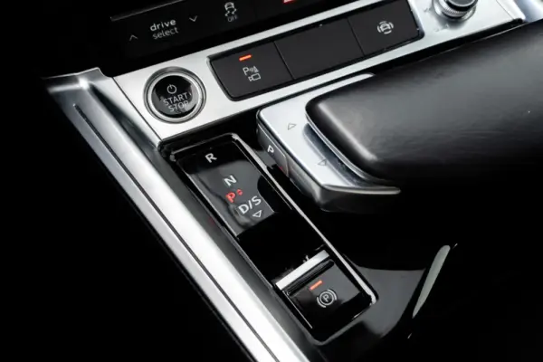 Audi e-tron Sportback 55 quattro advanced 23