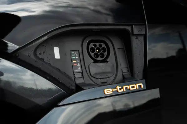 Audi e-tron Sportback 55 quattro advanced 43
