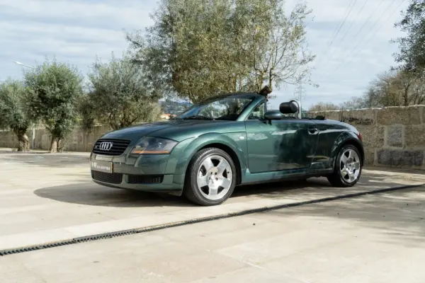 Audi TT Roadster 1.8 T quattro S-line 30