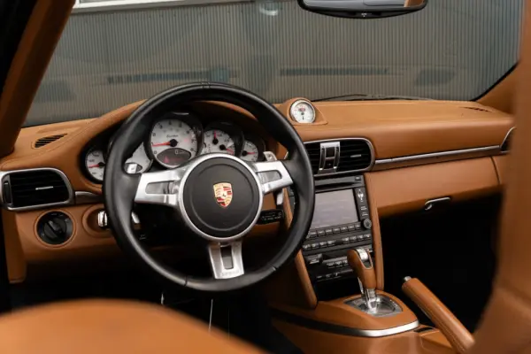 Porsche 911 (997) Turbo Cabriolet PDK 7