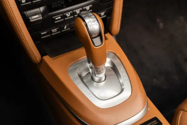 Porsche 911 (997) Turbo Cabriolet PDK 37